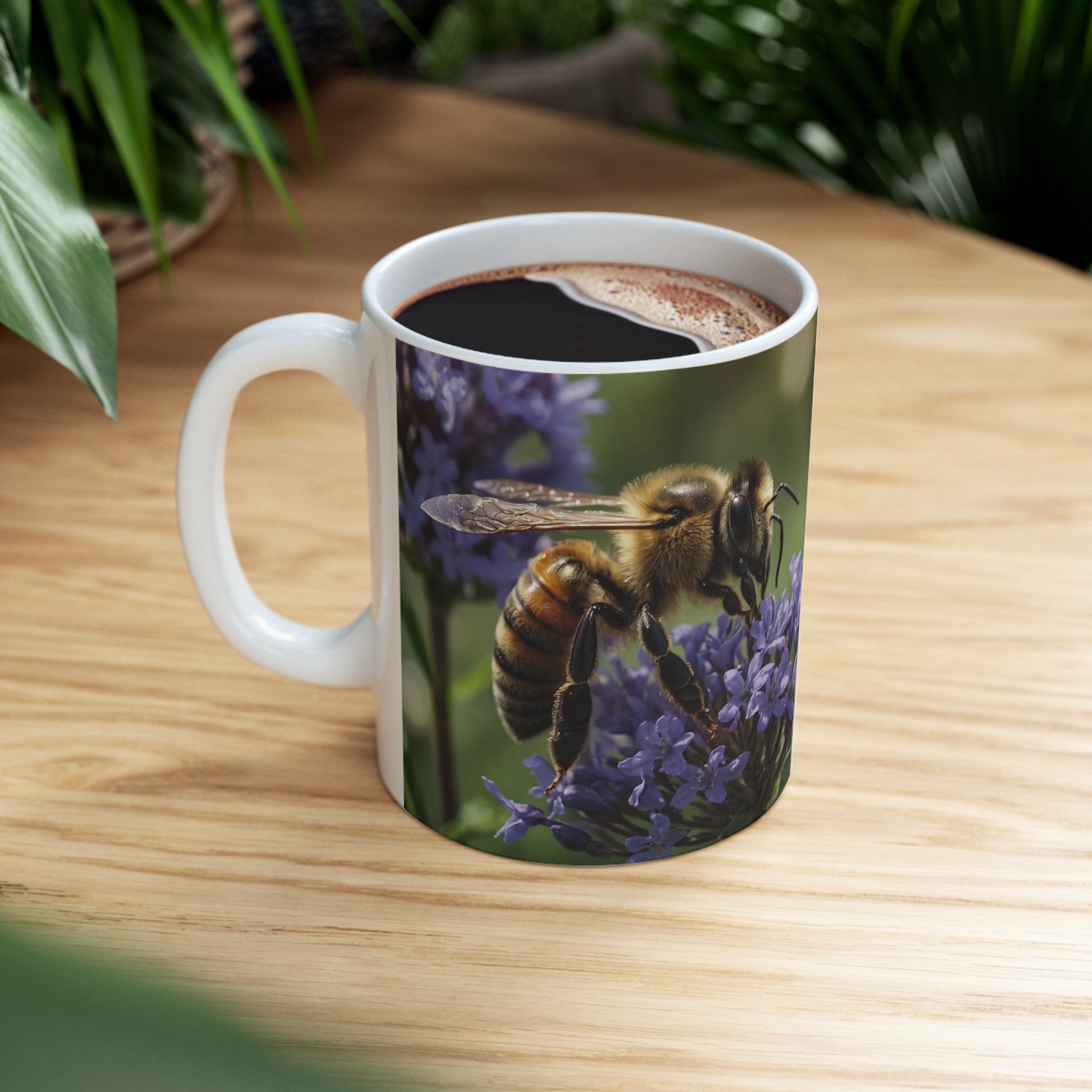 Bee, Mug, 11oz - Specialty Coffee Connoisseur